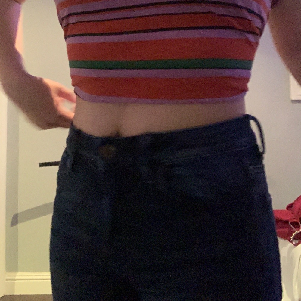 dark washed skinny jeans, barely worn